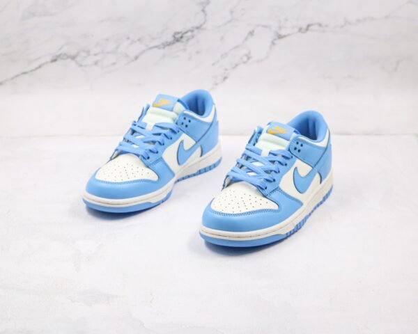 Nike SB dunk low blue