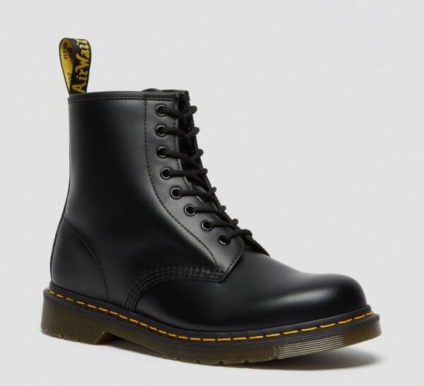 DR. MARTENS 1460 SMOOTH ANKLE BOOTS BLACK