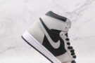 NIKE Air Jordan 1 Retro High OG