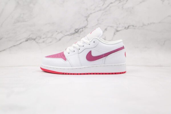 NIKE Air Jordan 1 Low White and purple