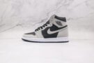 NIKE Air Jordan 1 Retro High OG