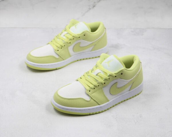 NIKE Air Jordan 1 Low Limelight