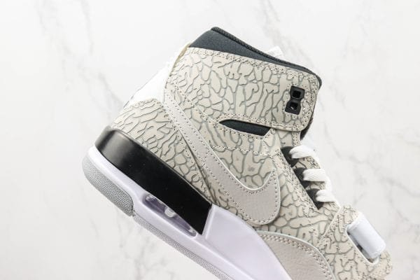 Jordan Legacy 312 Flip