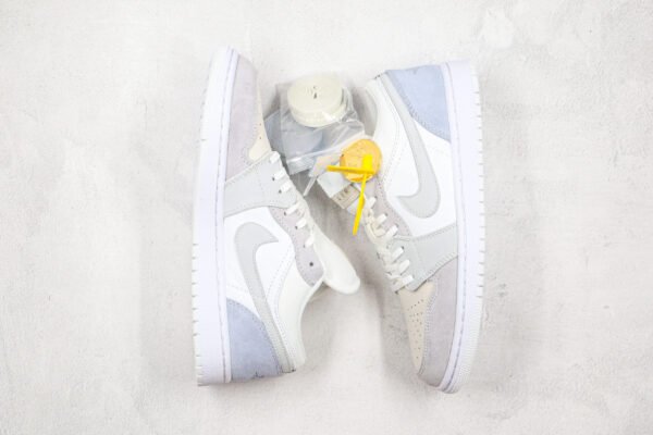 JORDAN 1 LOW SKY GREY