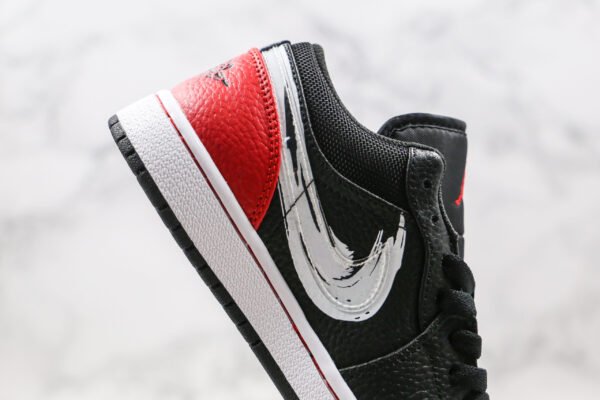 NIKE Air Jordan 1 Low SE