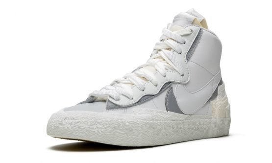 NIKE BLAZER MID SACAI WHITE GREY