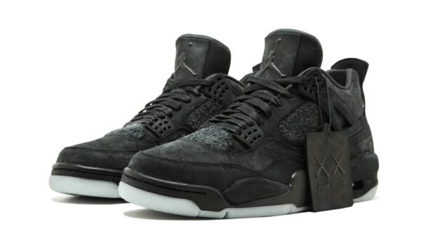 Kaws x Air Jordan 4 Retro”Black”