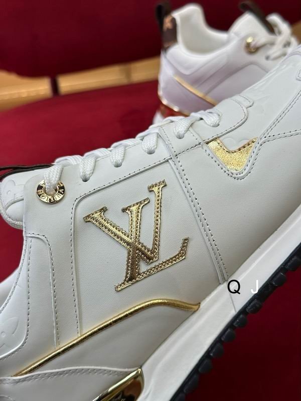 Louis Vuitton Sneakers