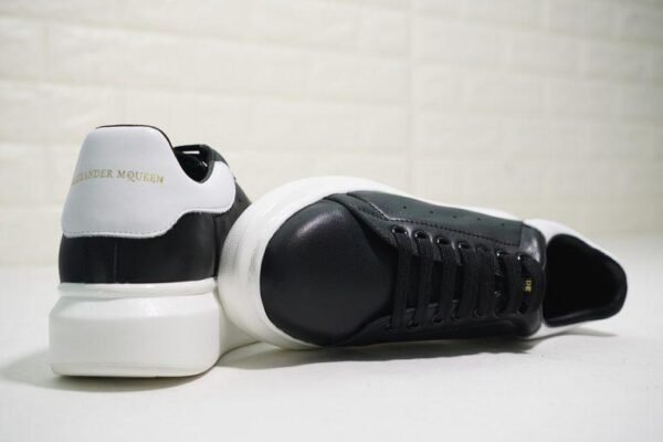 Alexander McQueen Negro Blanco