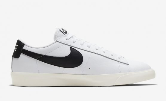 NIKE BLAZER LOW LEATHER BLACK