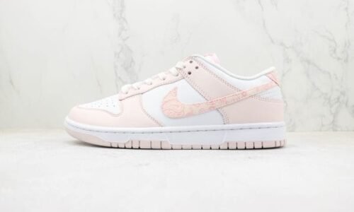 Nike SB Dunk Low ” Pink Paisley “