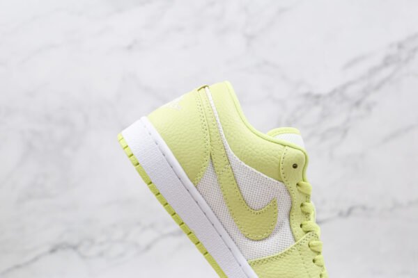 NIKE Air Jordan 1 Low Limelight