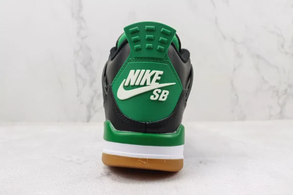 Nike Air Jordan 4 Retro Green