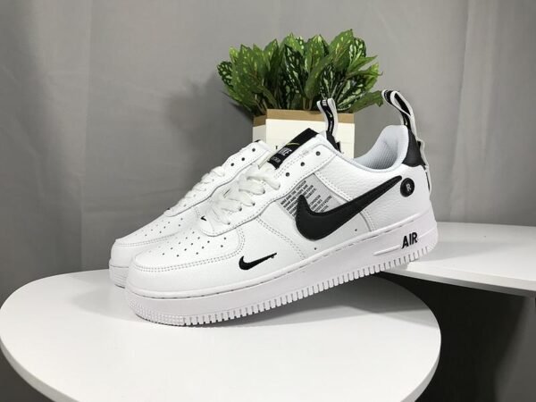 AF 1 07 LV8 Utility White