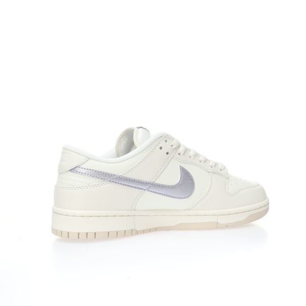 Nike Wmns SB Dunk Low GS ”Sail/Oxygen Purple”