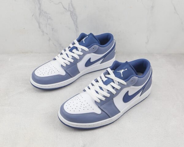 Nike  Air  Jordan 1 Low Ashen Slate