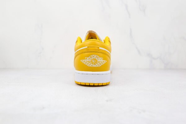 NIKE Air Jordan 1 Low Mustard yellow