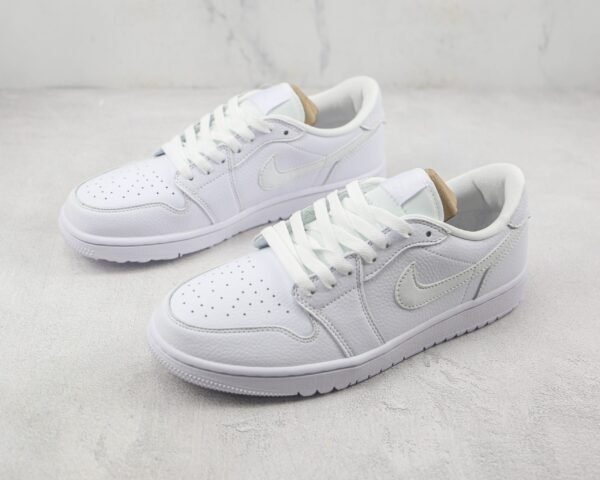 Nike Air Jordan 1 Retro Low Golf Triple White