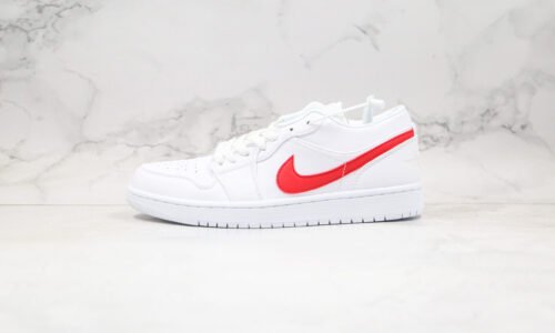 NIKE Jordan 1 Low“University Red”