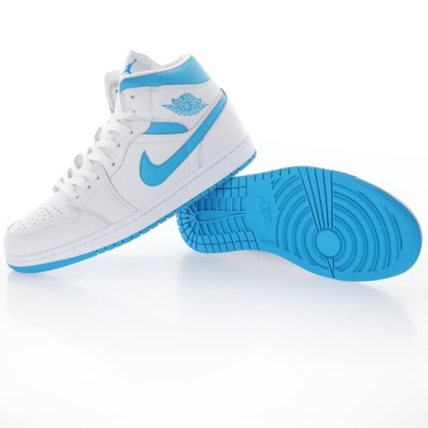 Nike Wmns Jordan 1 Mid "UNC"