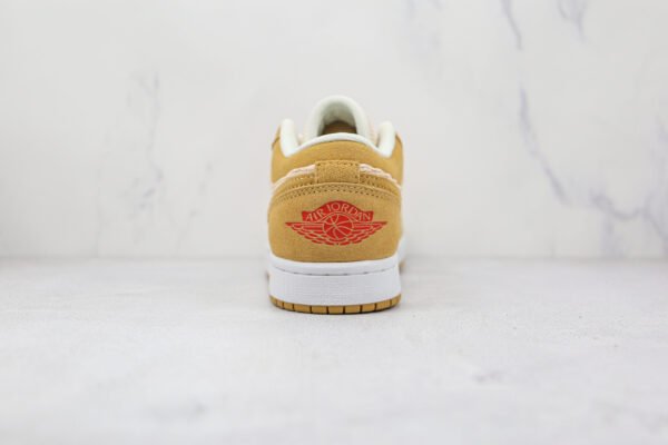 NIKE AJ1 Air Jordan 1 low Beige corduroy