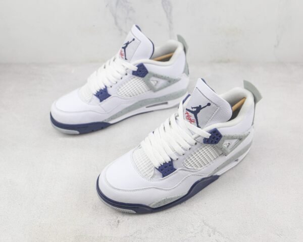 Nike Air Jordan 4 Retro“Midnight Navy”