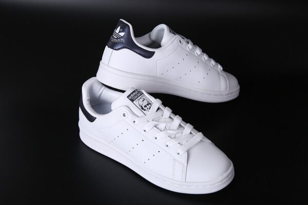 Adidas Stan Smith 1 detail blue