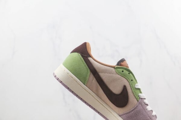 Nike Air Jordan 1 Low Taupe green stitching