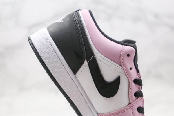 Nike Air Jordan 1 Low Light Arctic Pink