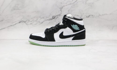 NIKE Air Jordan 1 Mid Luminous Panda
