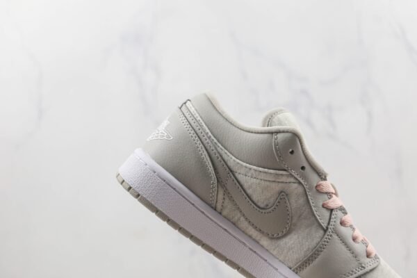 Nike Air Jordan 1 Low "Light Iron Ore"