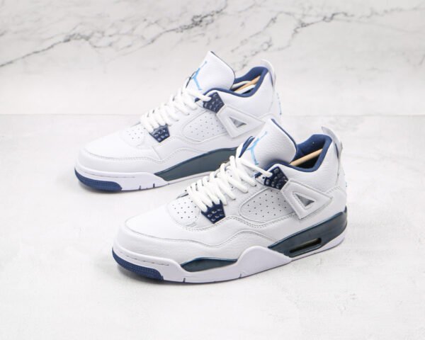 Nike Air Jordan 4 Columbia