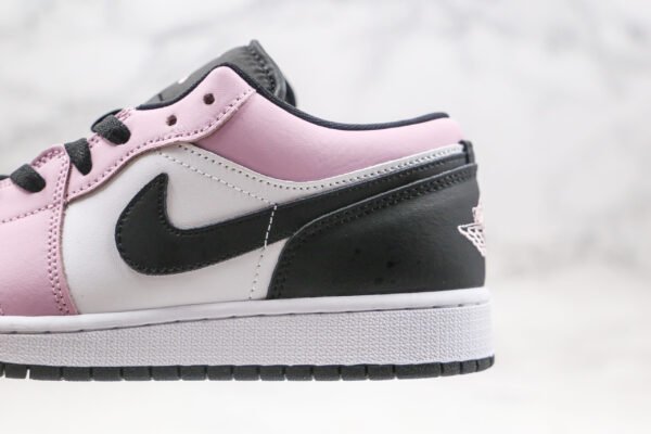 Nike Air Jordan 1 Low Light Arctic Pink